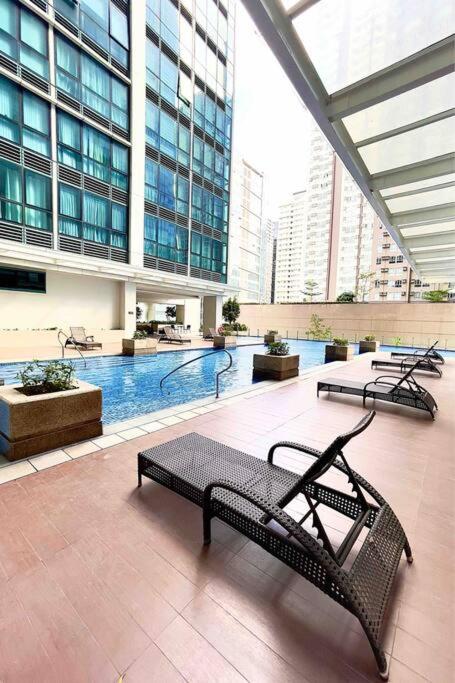 Angeliz Suites One Uptown Residence Walk to Uptown Shopping Mall BGC, photo 67