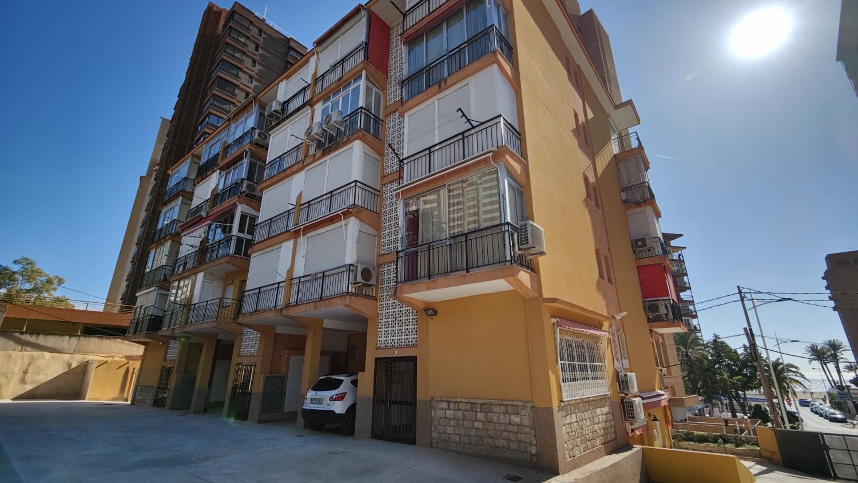 AMBOTO sun & beach apartment view 5