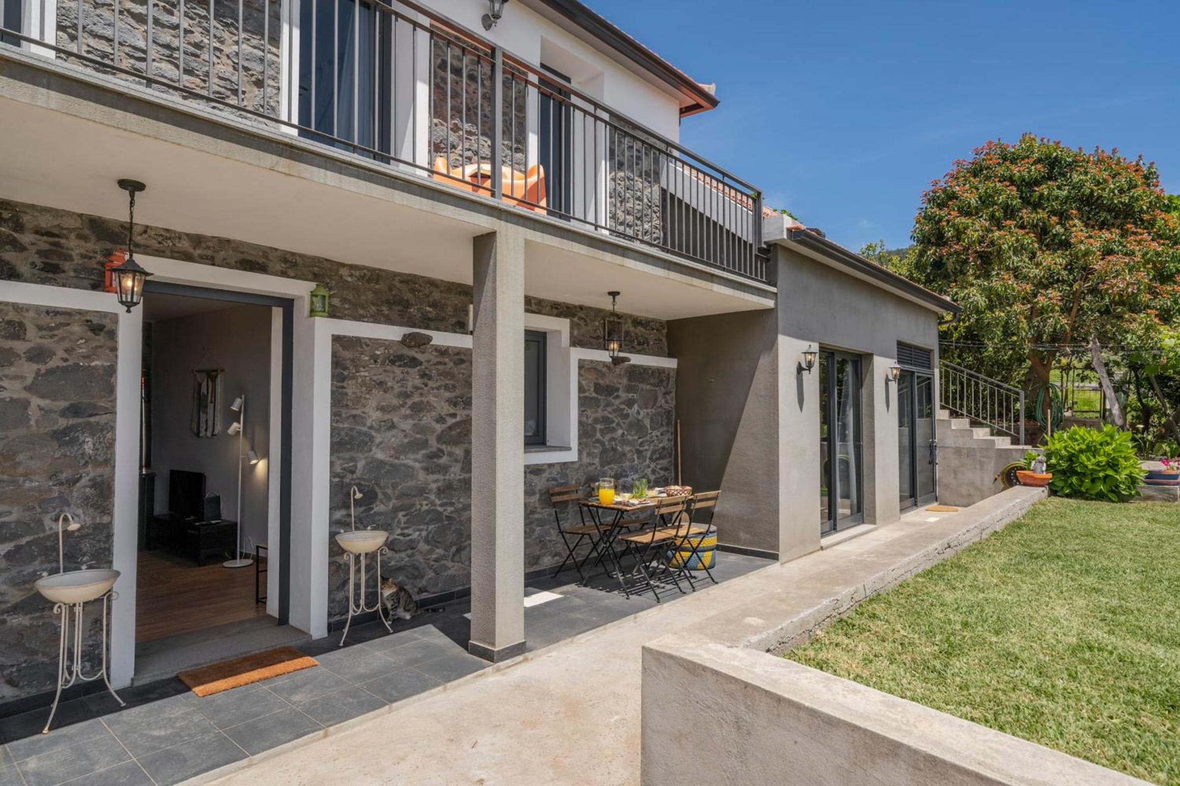 Hotel Casinha dos Canhas by An Island Apart - Image 1