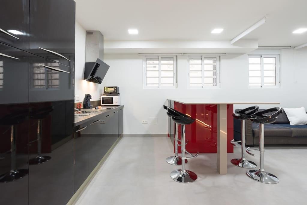 Incredible luxury location in Puerto Banús beach for families