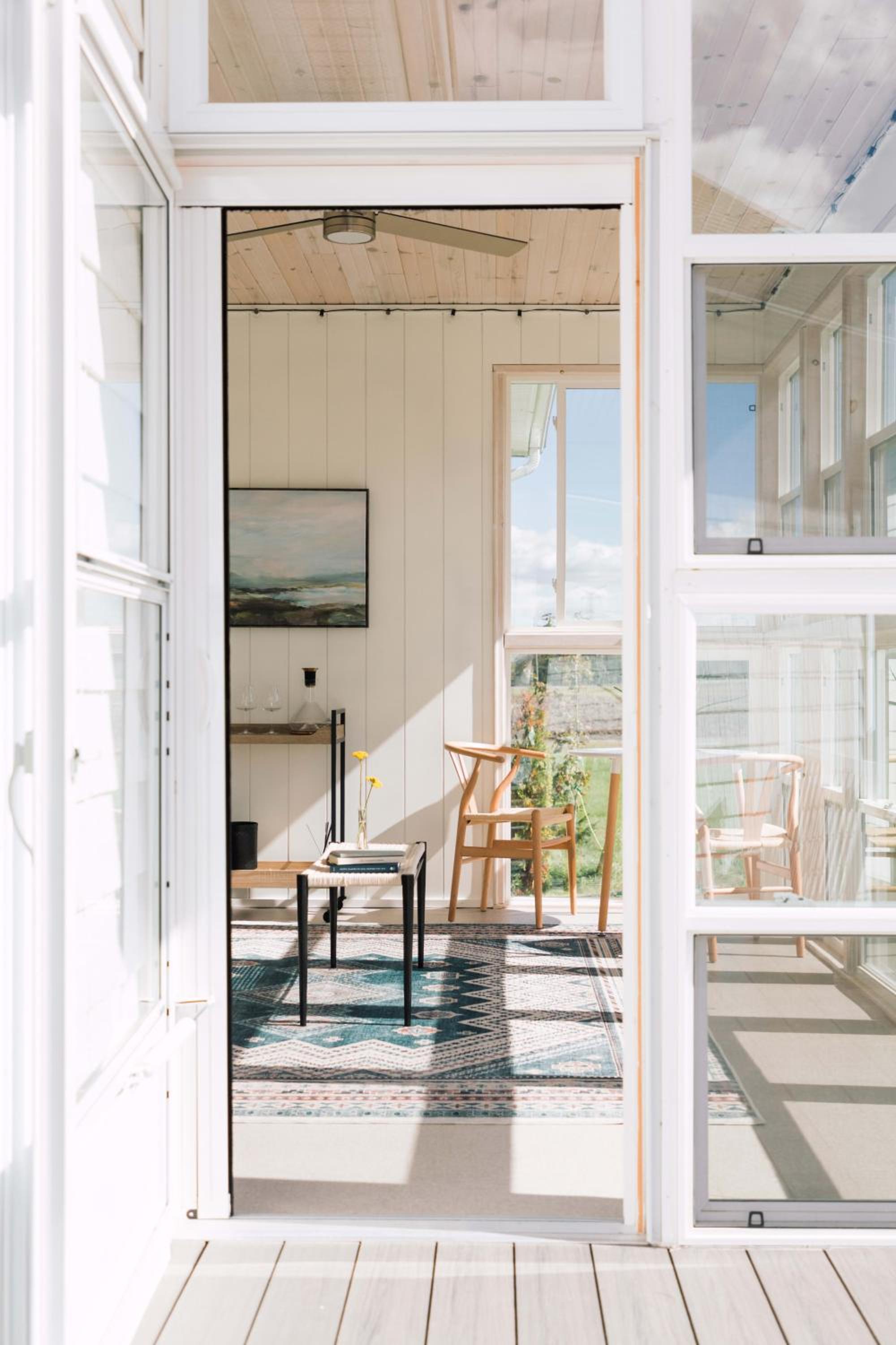 Hambly House - Modern Farmhouse near PEC