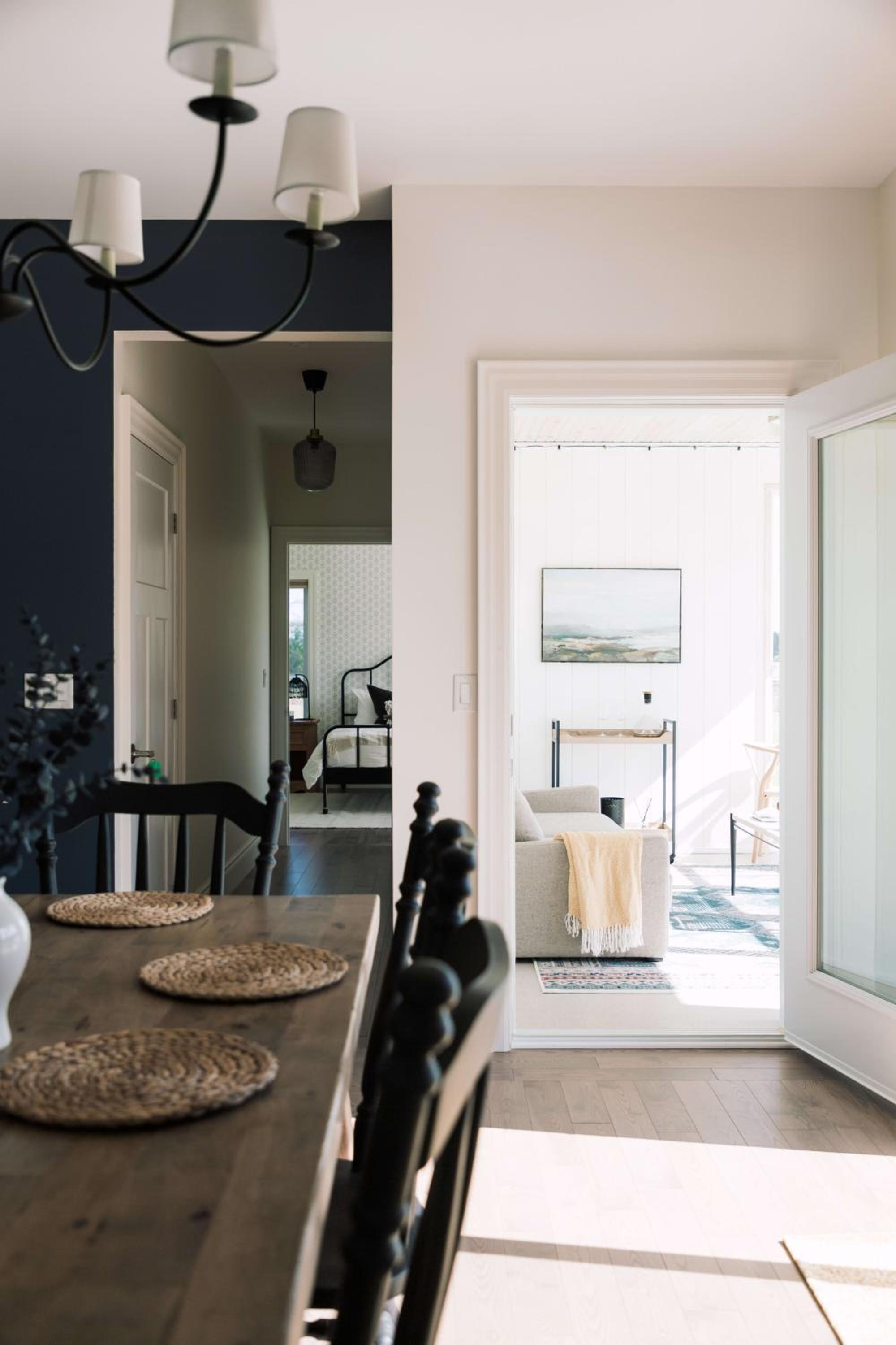 Hambly House - Modern Farmhouse near PEC