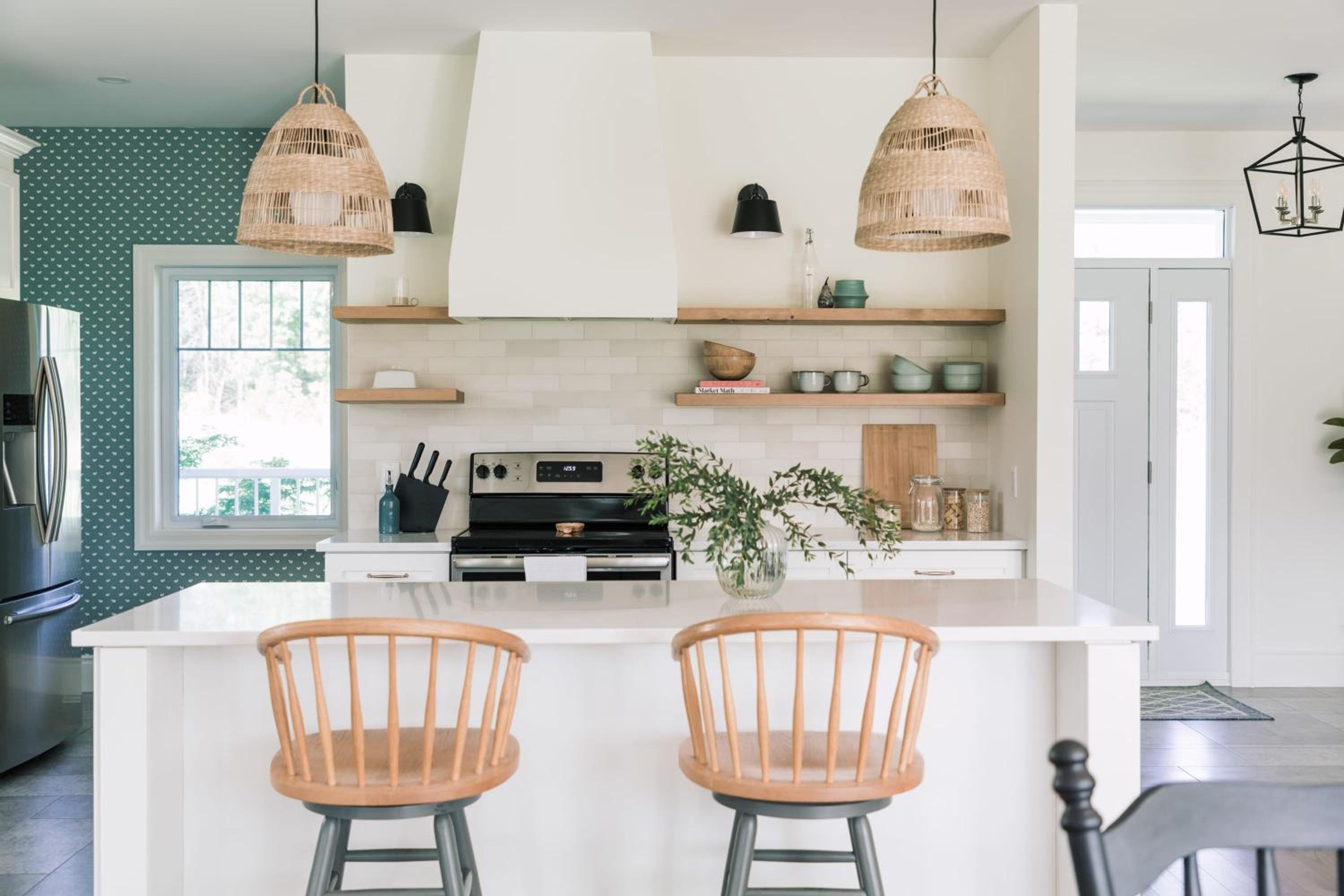 Hambly House - Modern Farmhouse near PEC