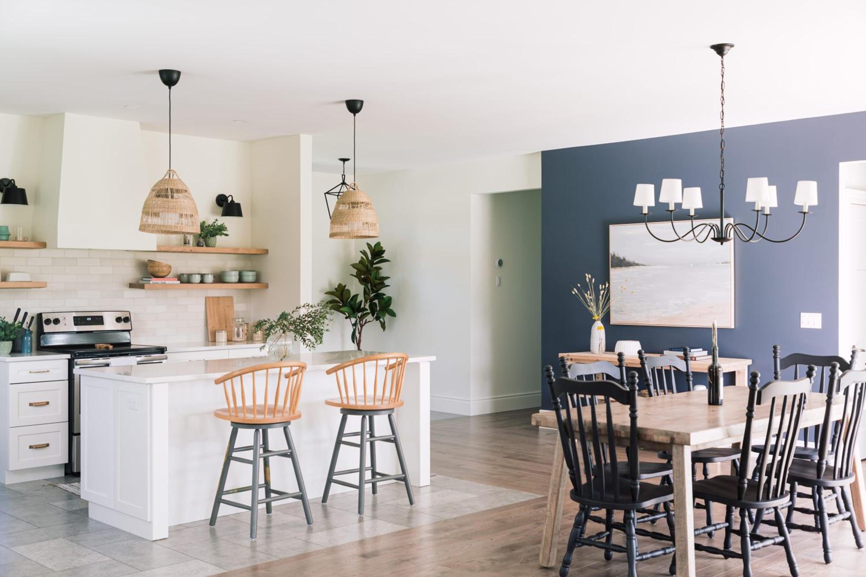 Hambly House - Modern Farmhouse near PEC