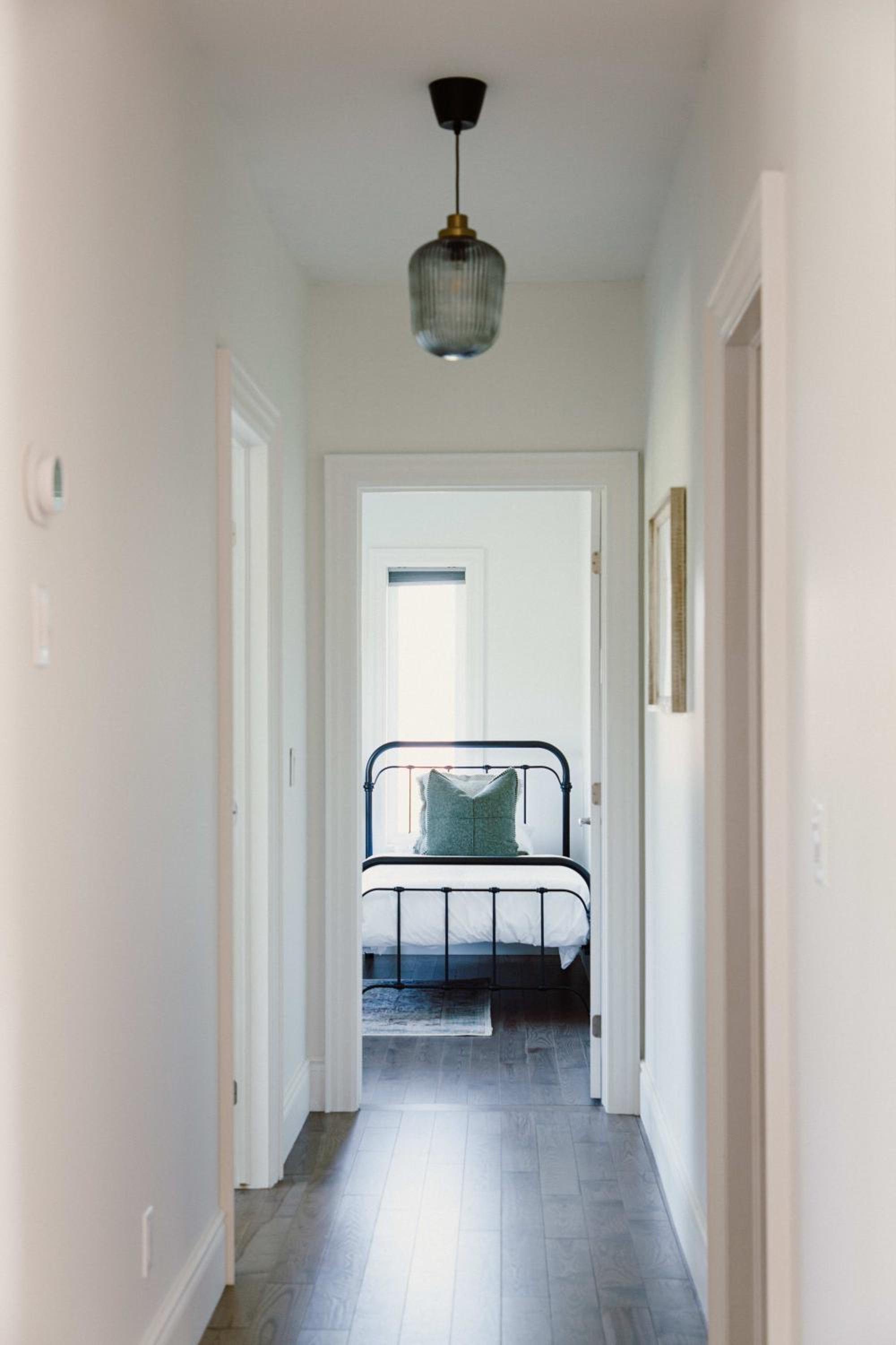 Hambly House - Modern Farmhouse near PEC