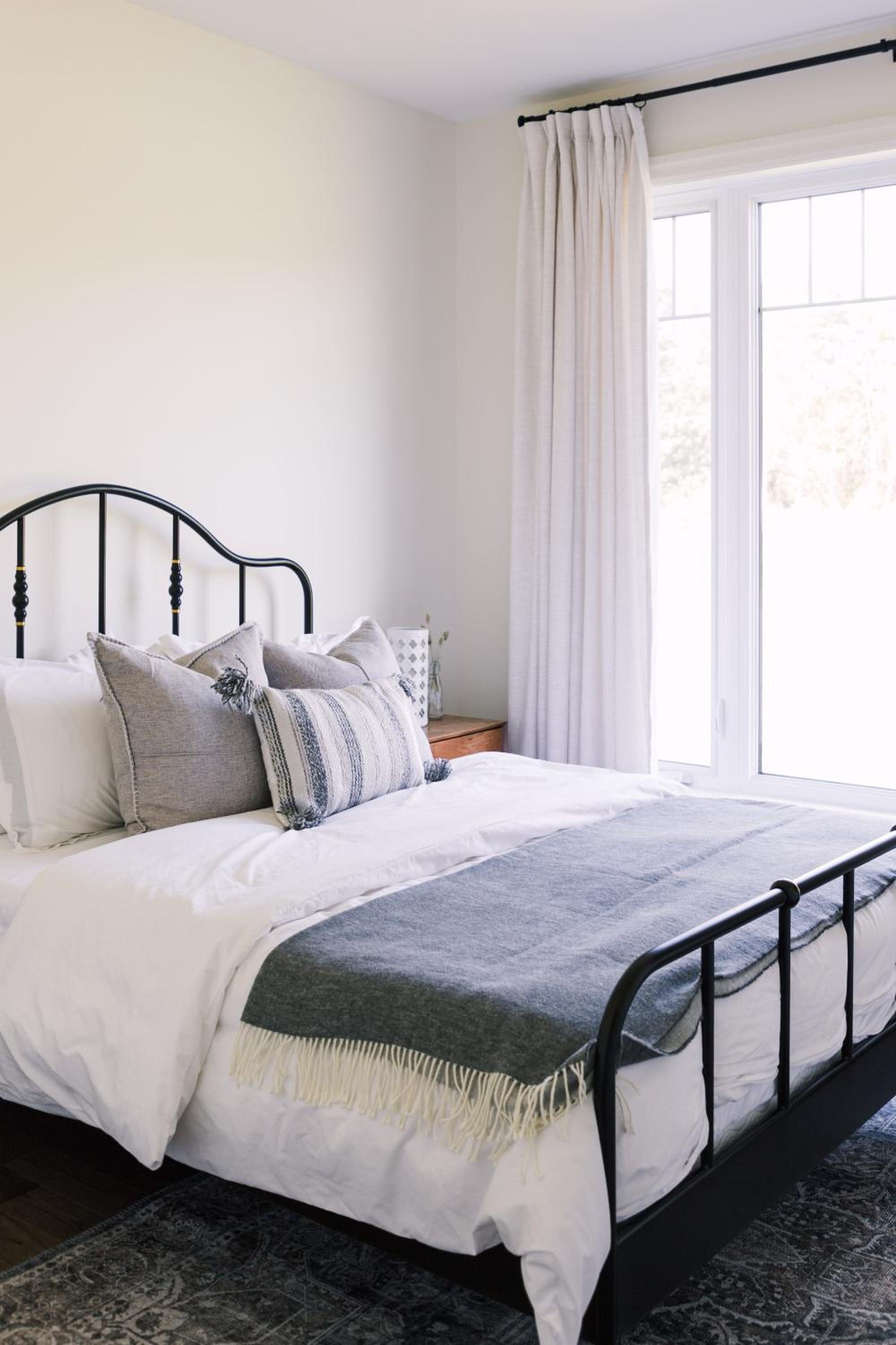 Hambly House - Modern Farmhouse near PEC