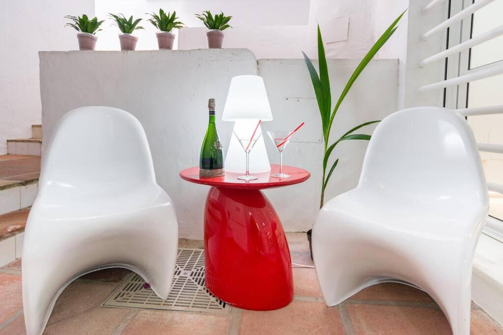 Incredible luxury location in Puerto Banús beach for families