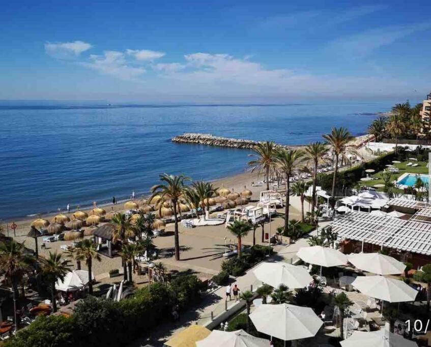 Incredible luxury location in Puerto Banús beach for families