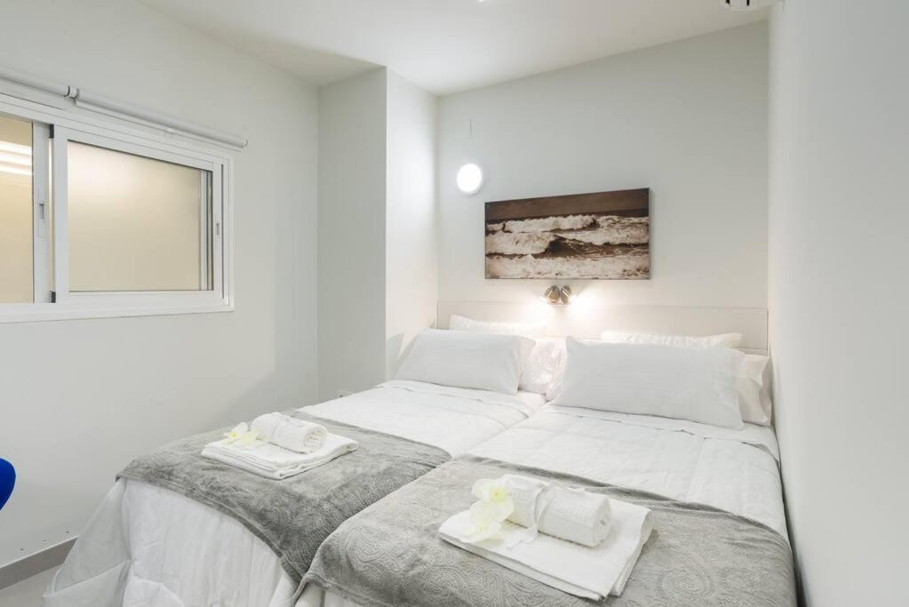 Incredible luxury location in Puerto Banús beach for families