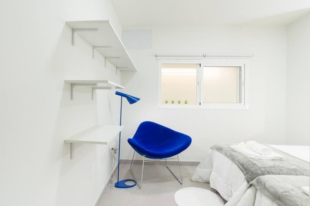 Incredible luxury location in Puerto Banús beach for families