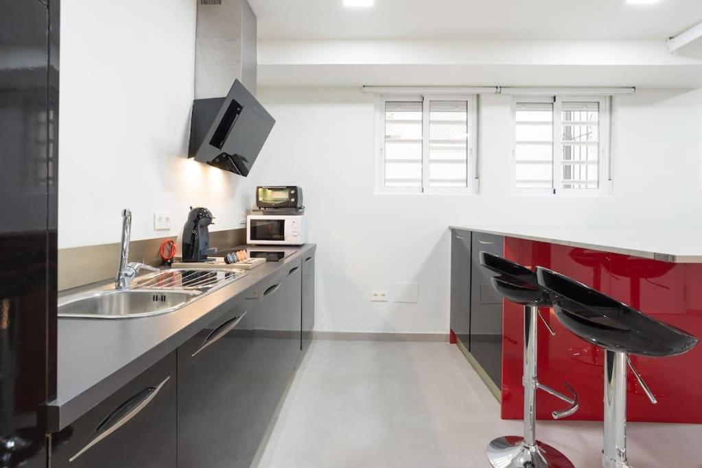 Incredible luxury location in Puerto Banús beach for families