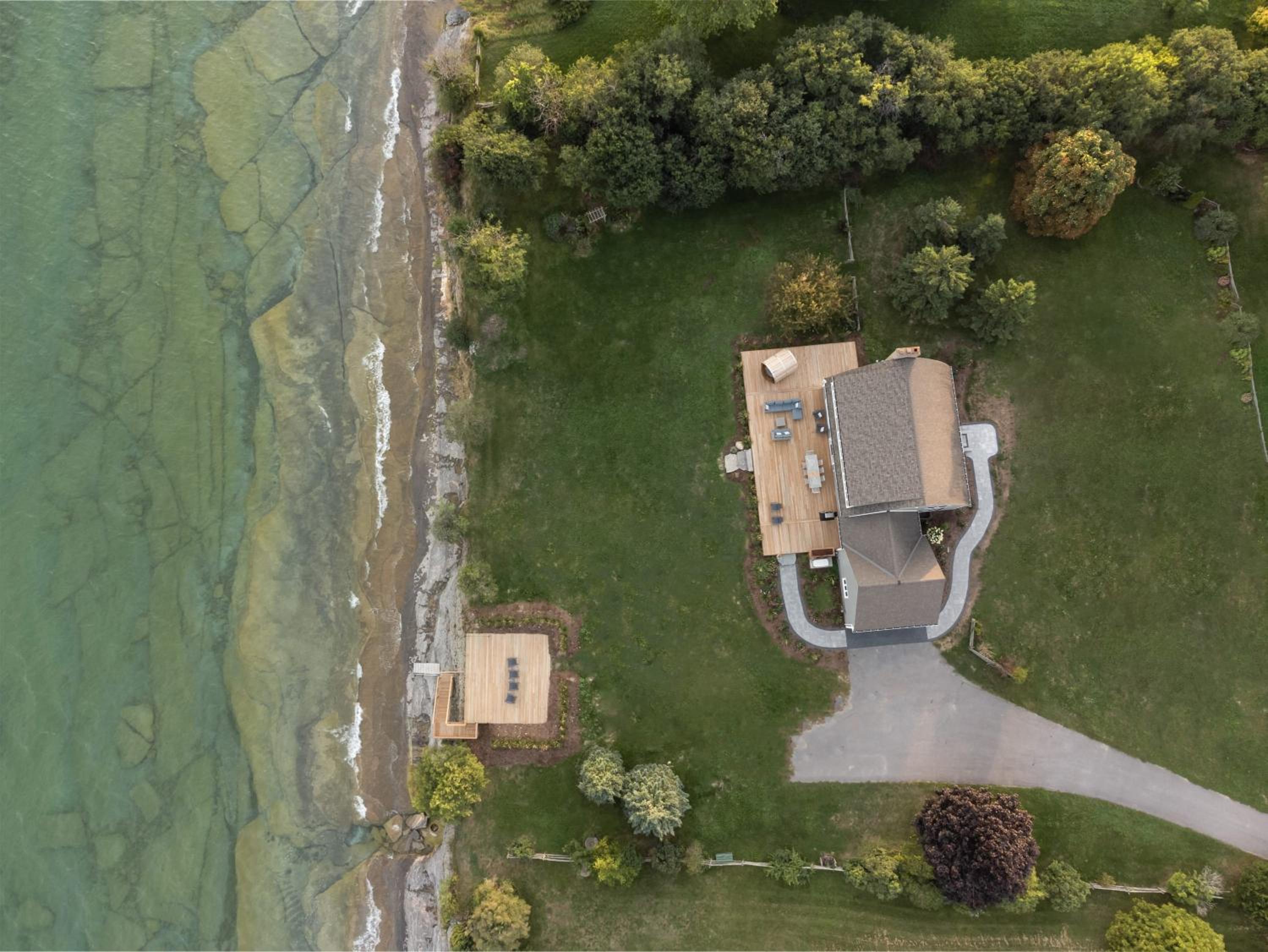 The Hull House - Lake Ontario Waterfront w Sauna ST-2020-0099