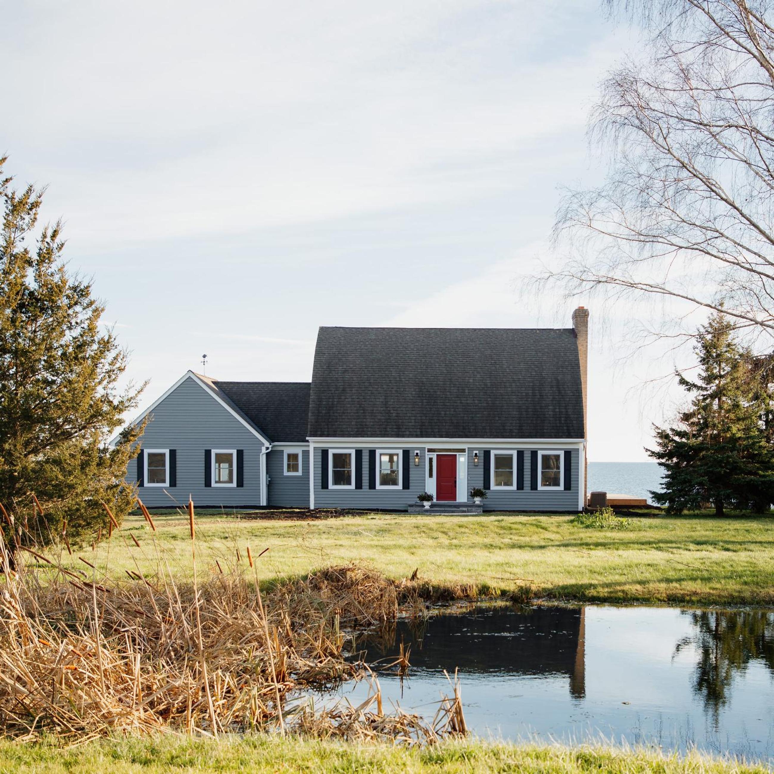 The Hull House - Lake Ontario Waterfront w Sauna ST-2020-0099