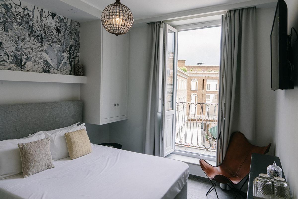Della Croce Rooms