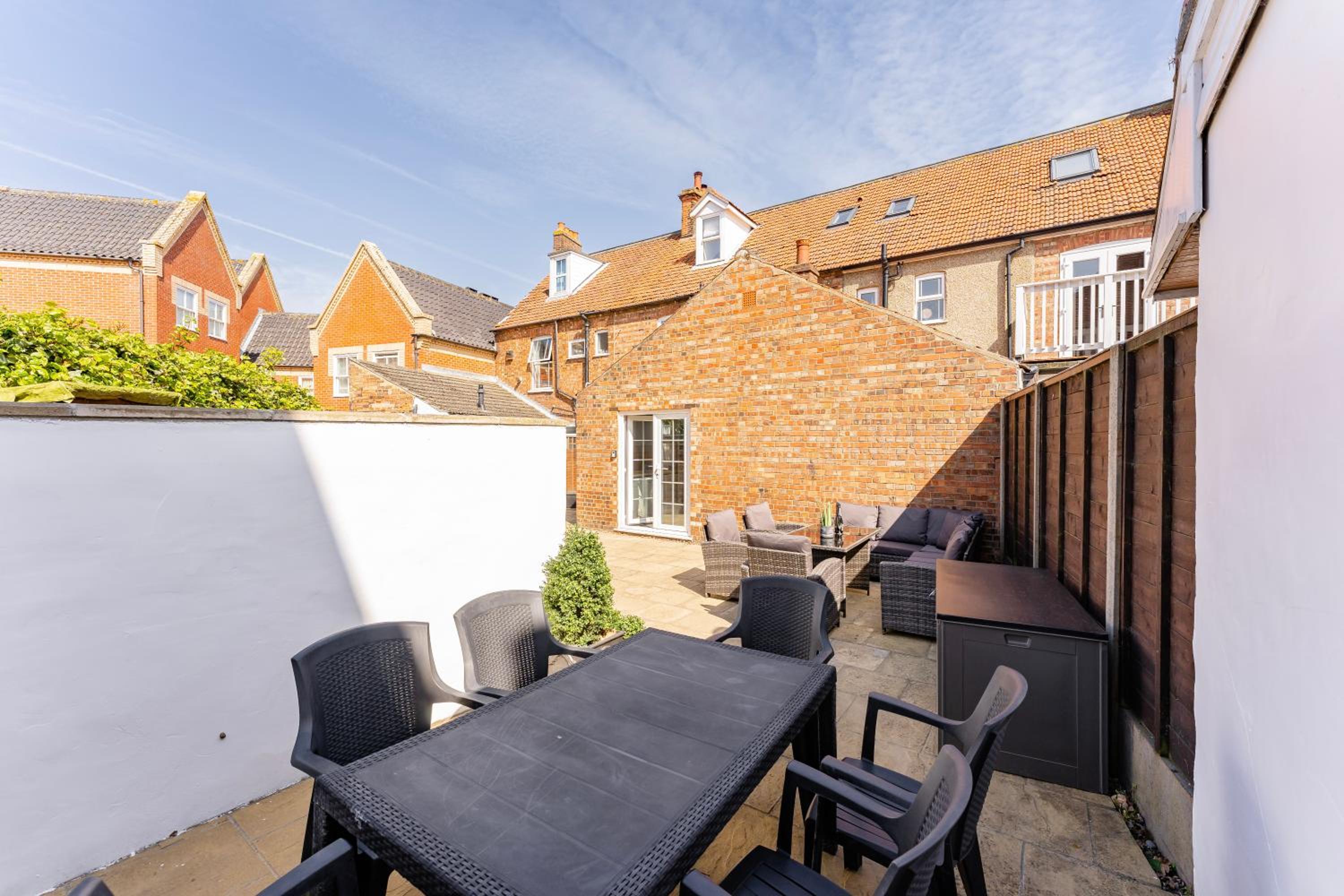 Barnacle Nook - Norfolk Cottage Agency view 5