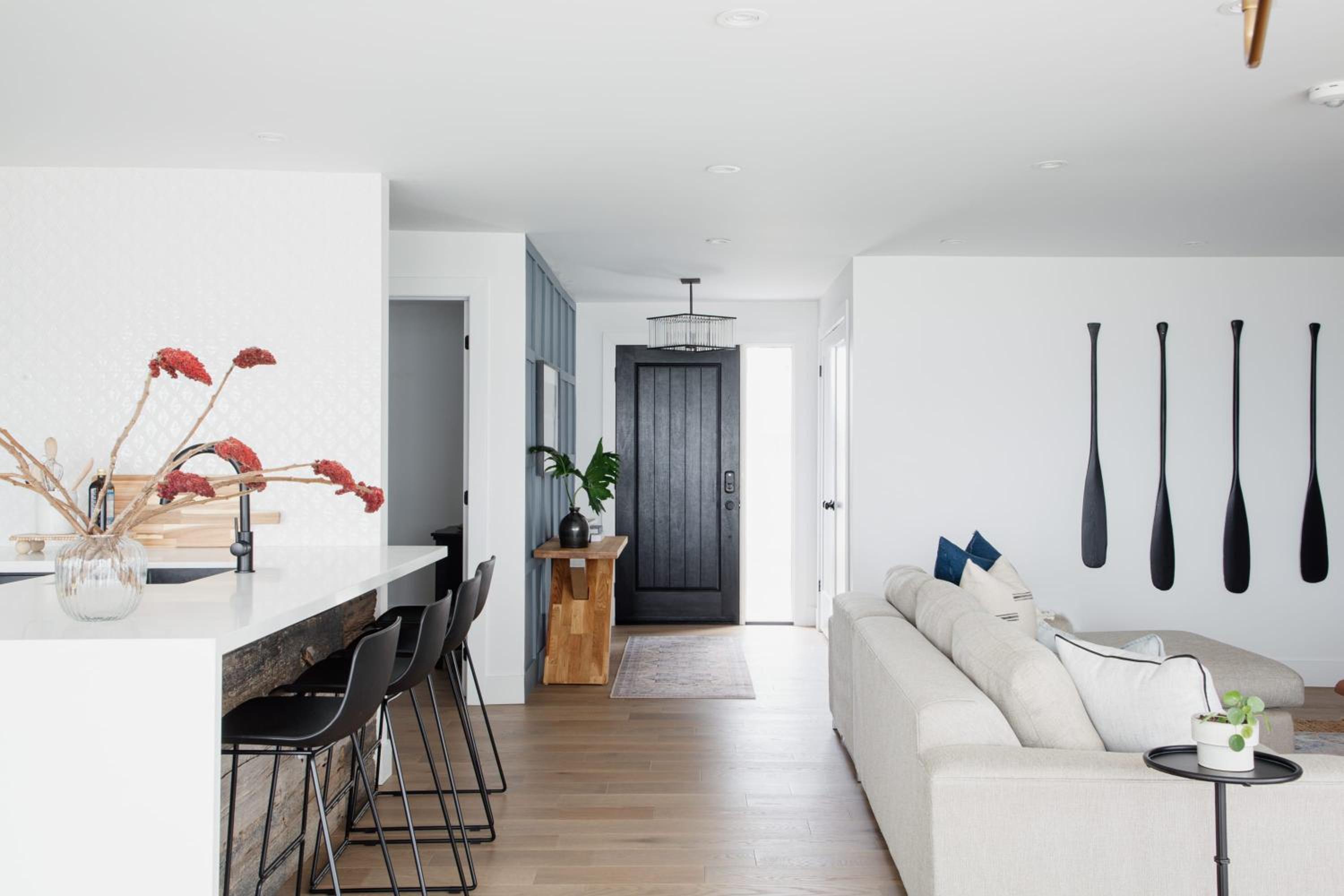 Wellers Landing - Prince Edward County Lakehouse