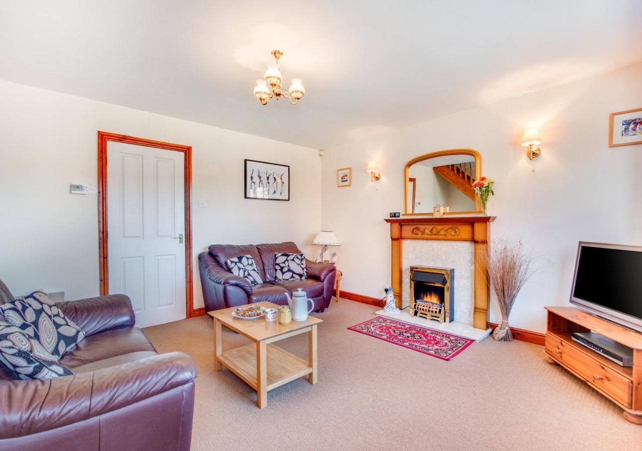 2 Bed in Whitby oc-w086 view 4