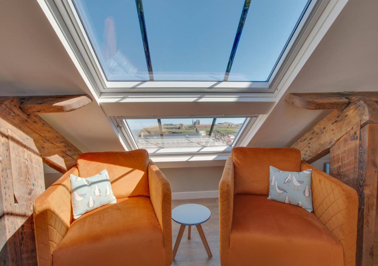 2 Bed in Whitby oc-w449