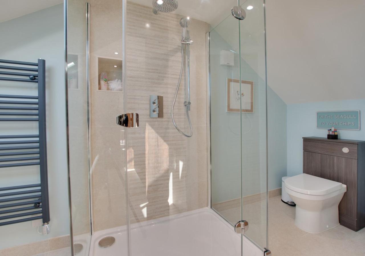 2 Bed in Whitby oc-w449