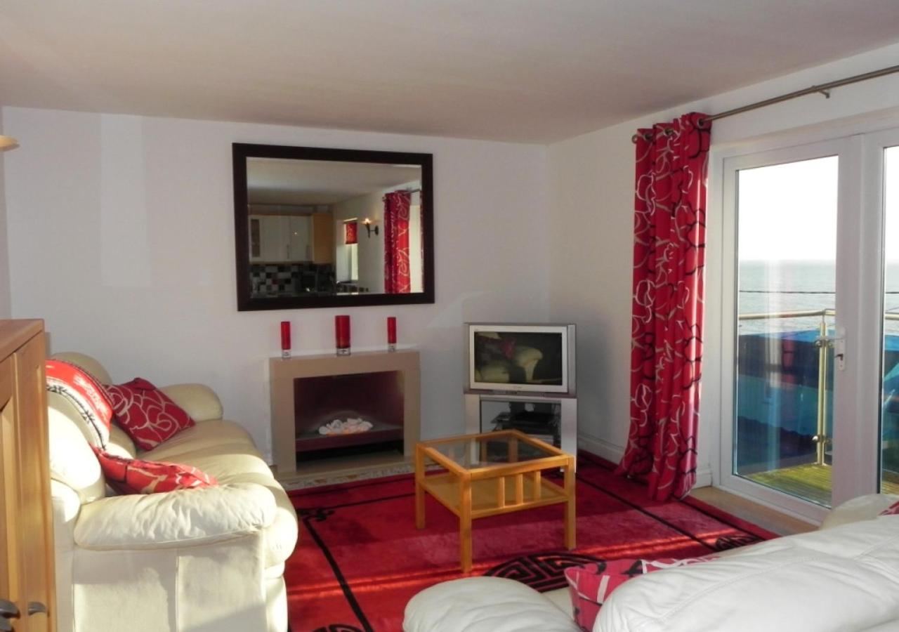 3 Bed in Porthleven oc-lamorn