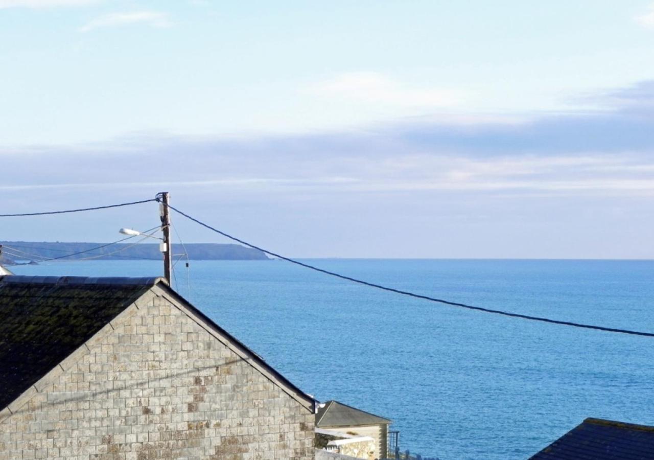 3 Bed in Porthleven oc-lamorn