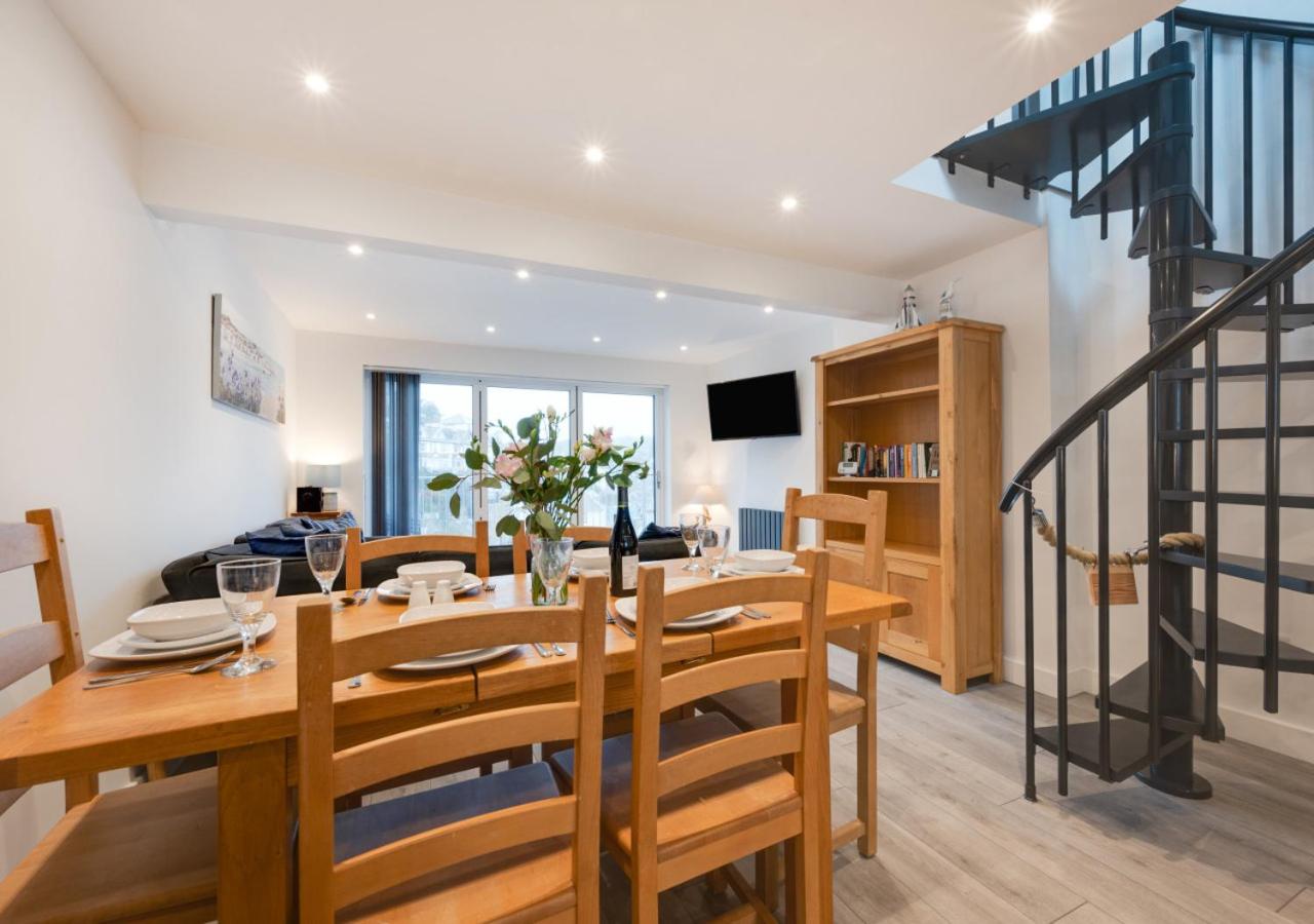 Looe Vacations - Ferry View - Property Image 2