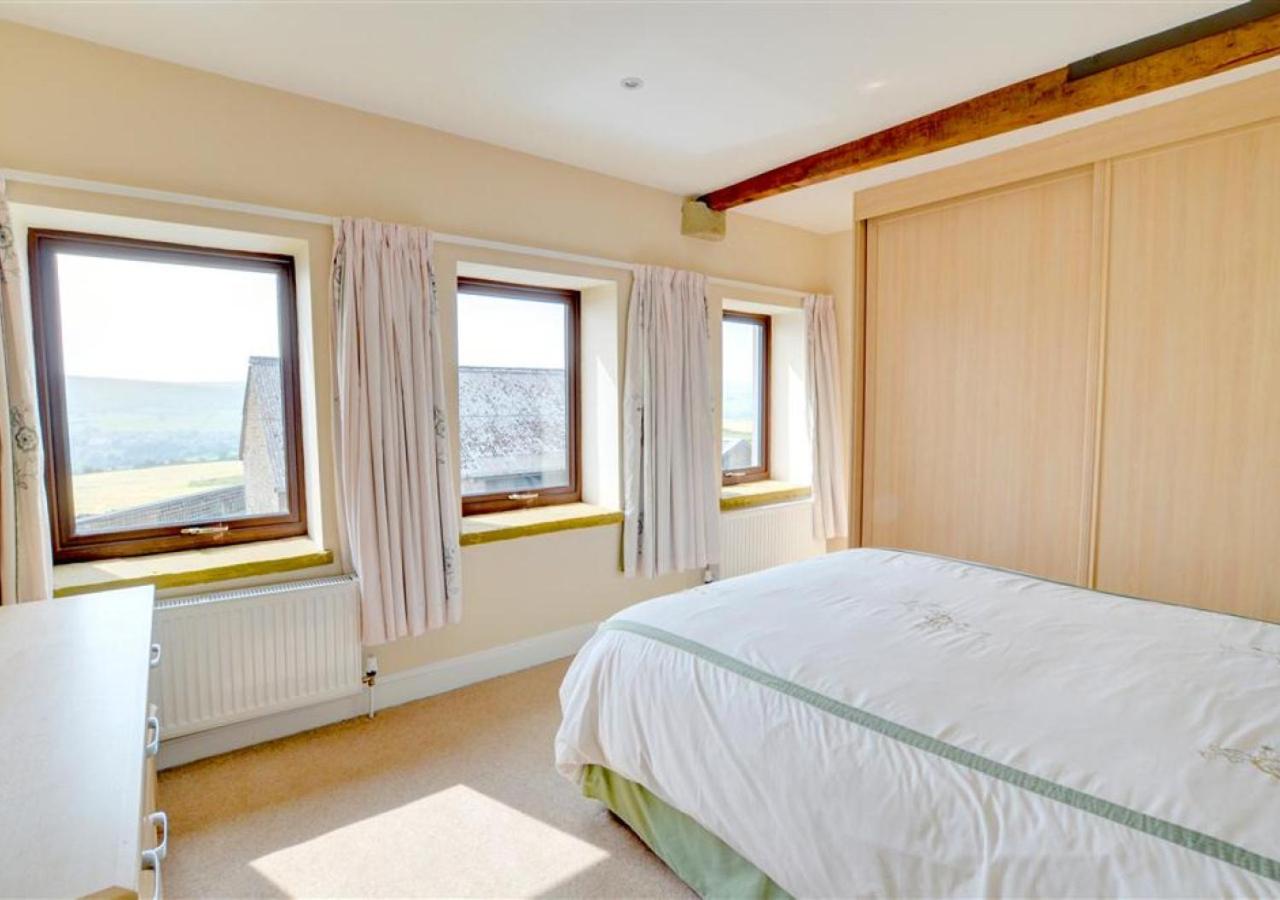 2 Bed in Cowling oc-ds239