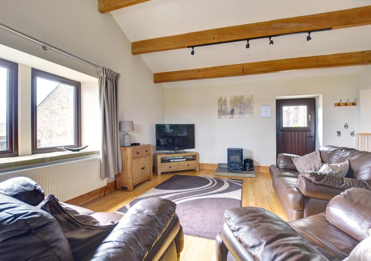 2 Bed in Cowling oc-ds238