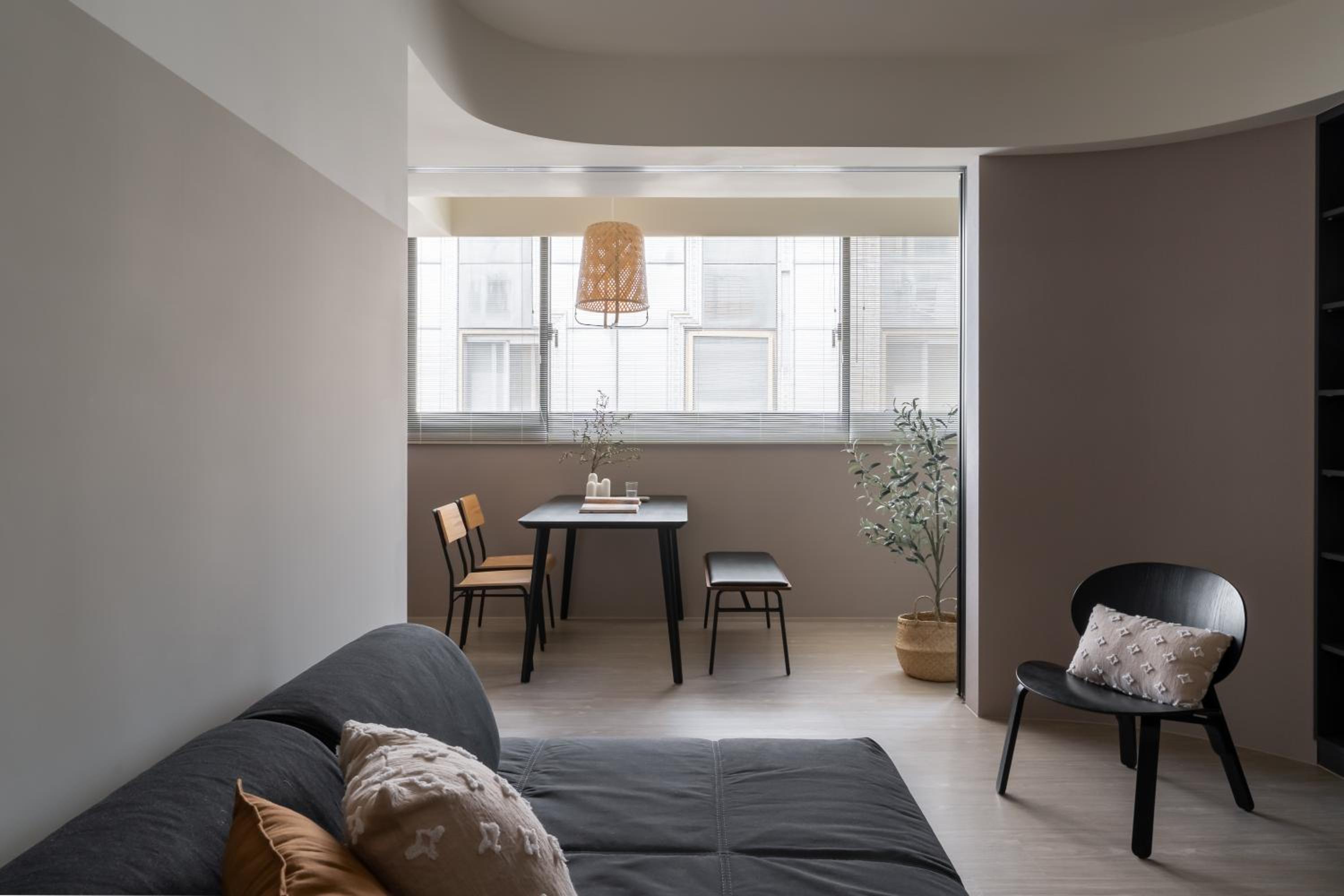 Lin Apartments by Olala Homes