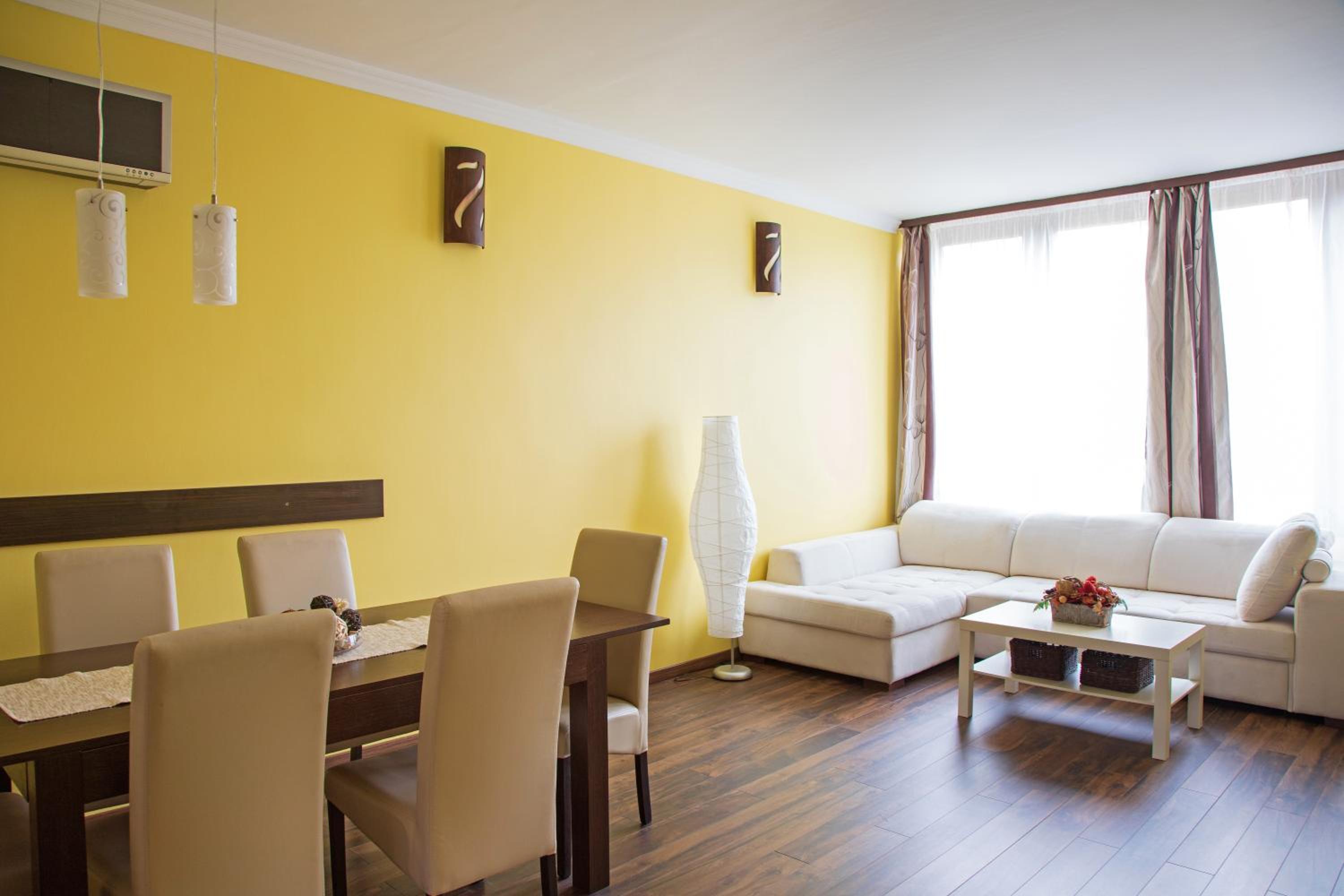 Golden apartman