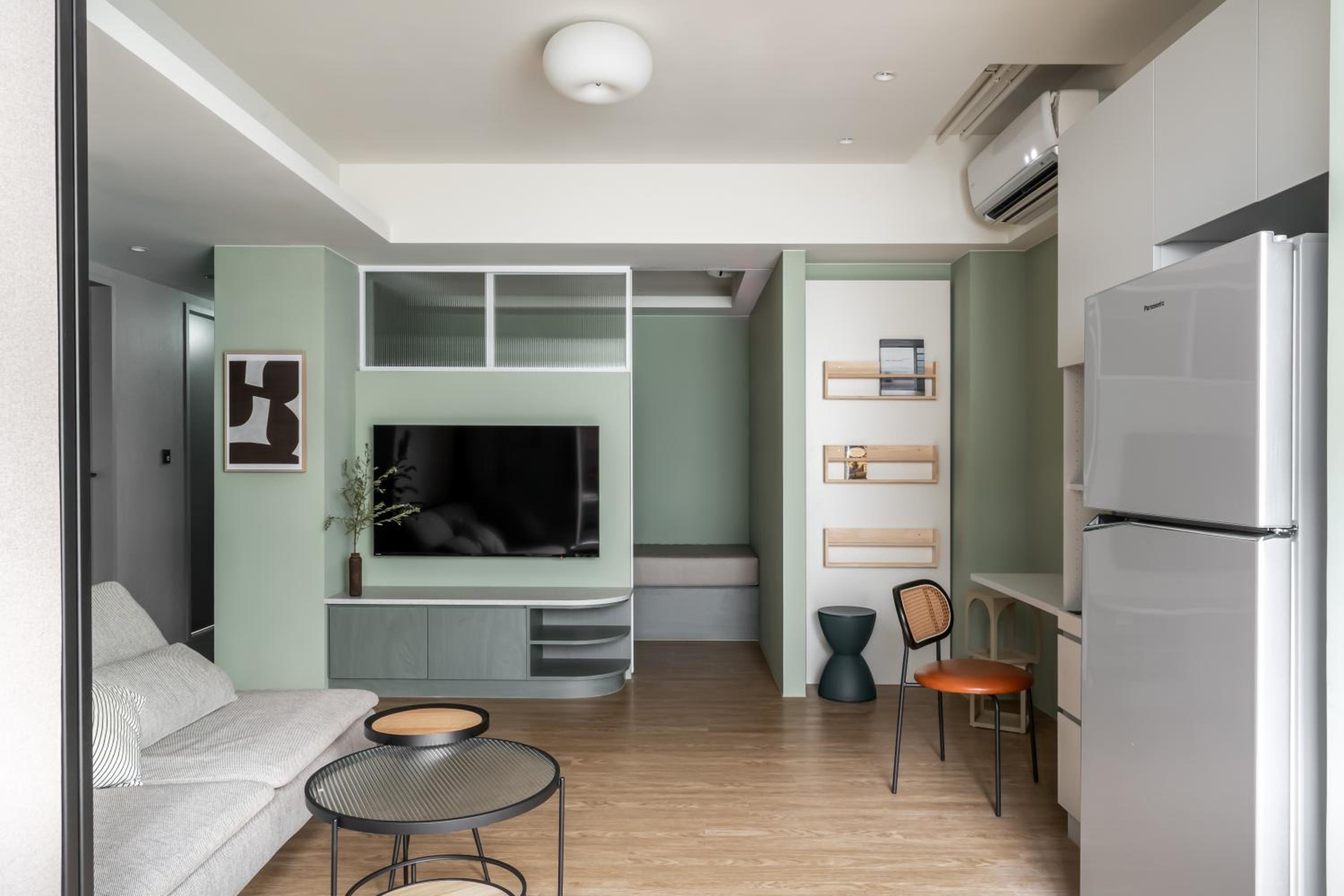 Lin Apartments by Olala Homes