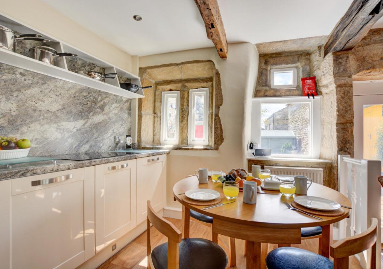 TLasses Cottage