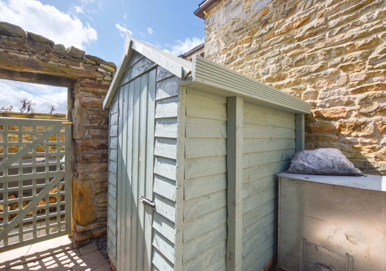 TLasses Cottage