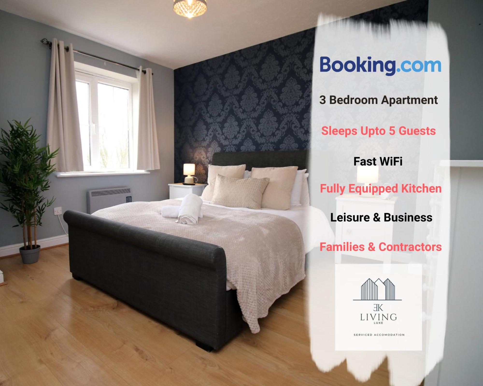 Spacious 3 Bedroom Duplex Apartment On Cardiff Bay - Free Private Parking - By EKLIVING LUXE view 4