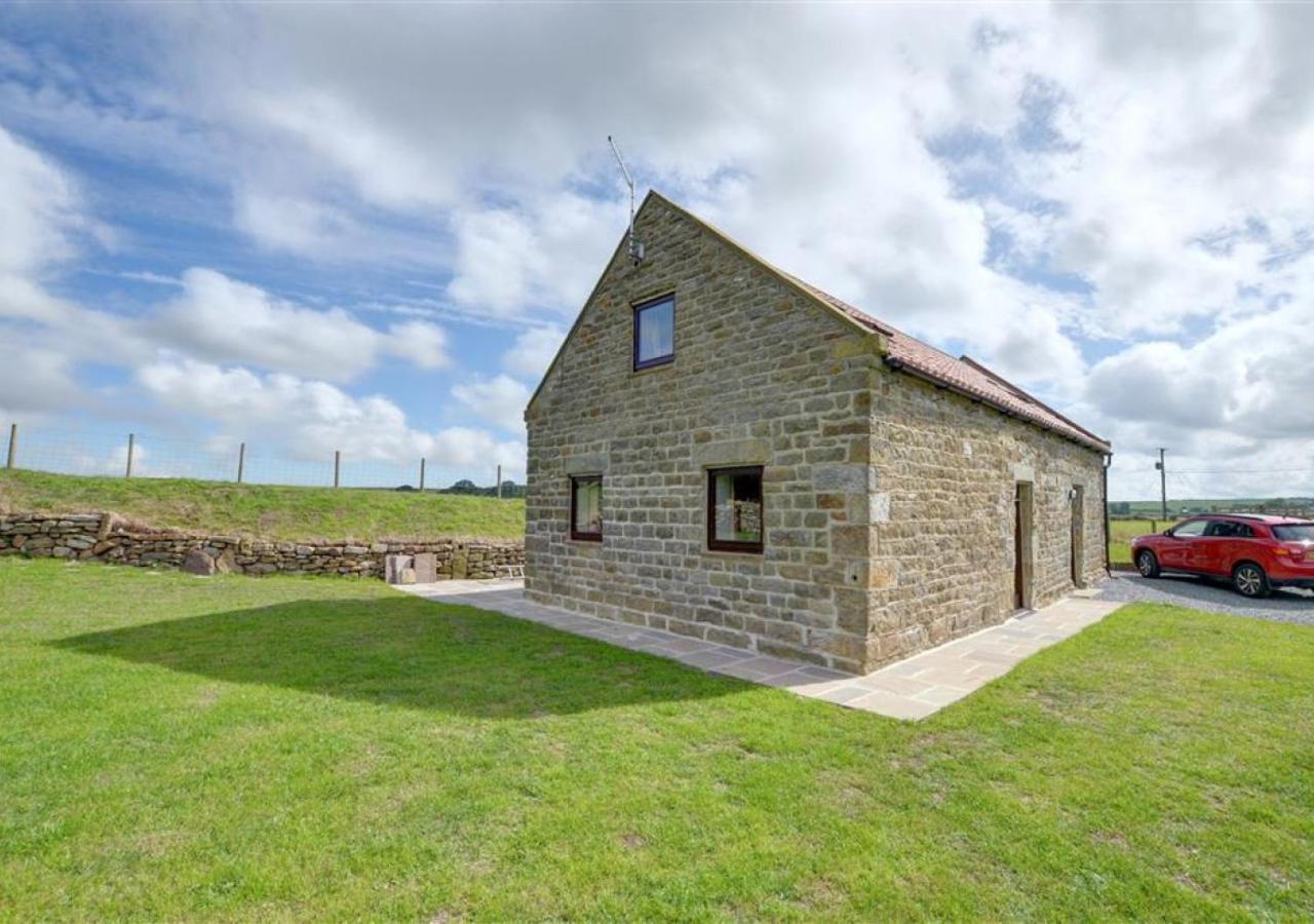 2 Bed in Whitby oc-y027 view 3