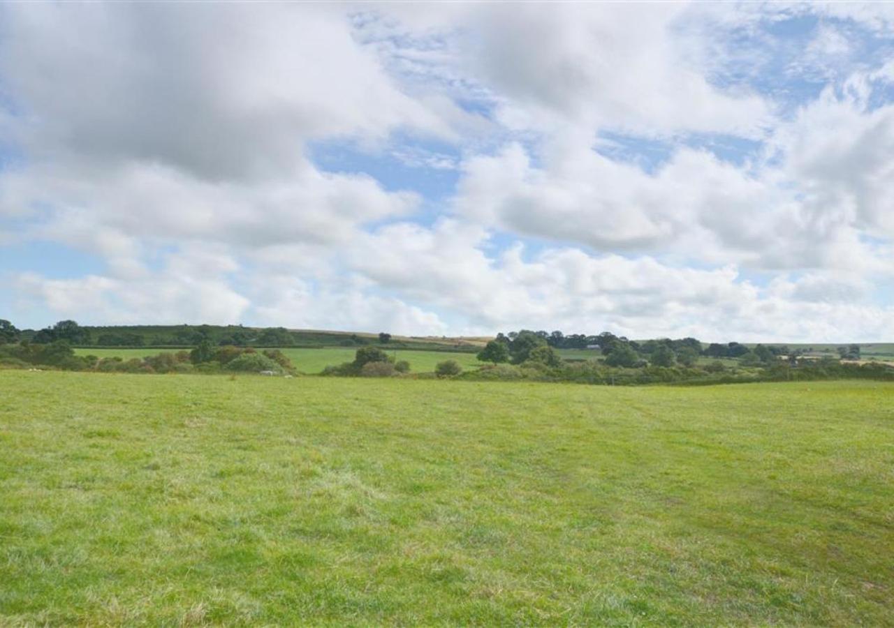 2 Bed in Whitby oc-y027 view 5