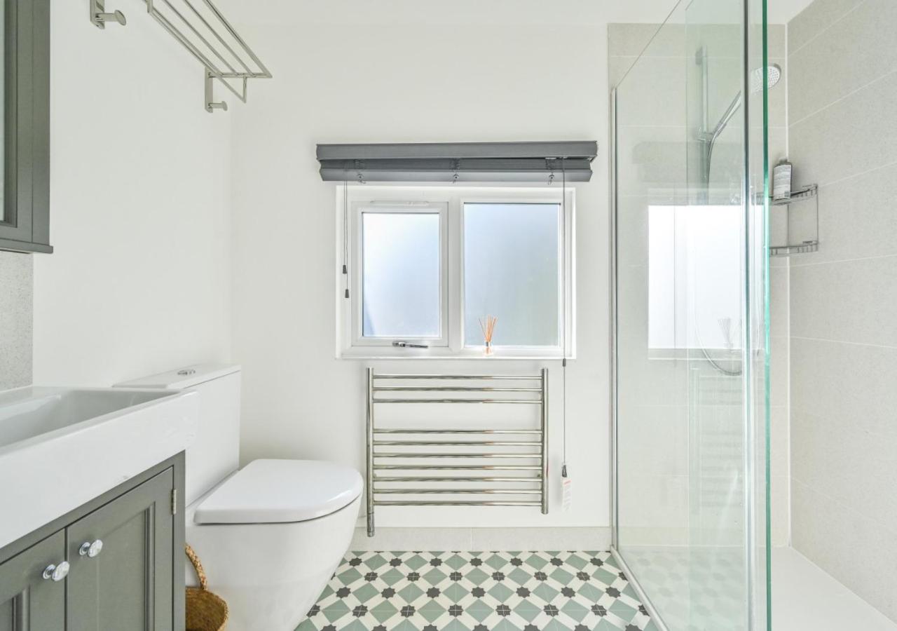 Looe Vacations - Wind Harps - Property Image 4