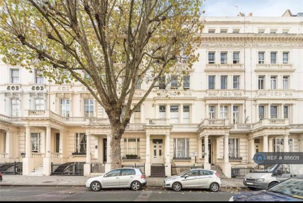 Bayswater twelve — London