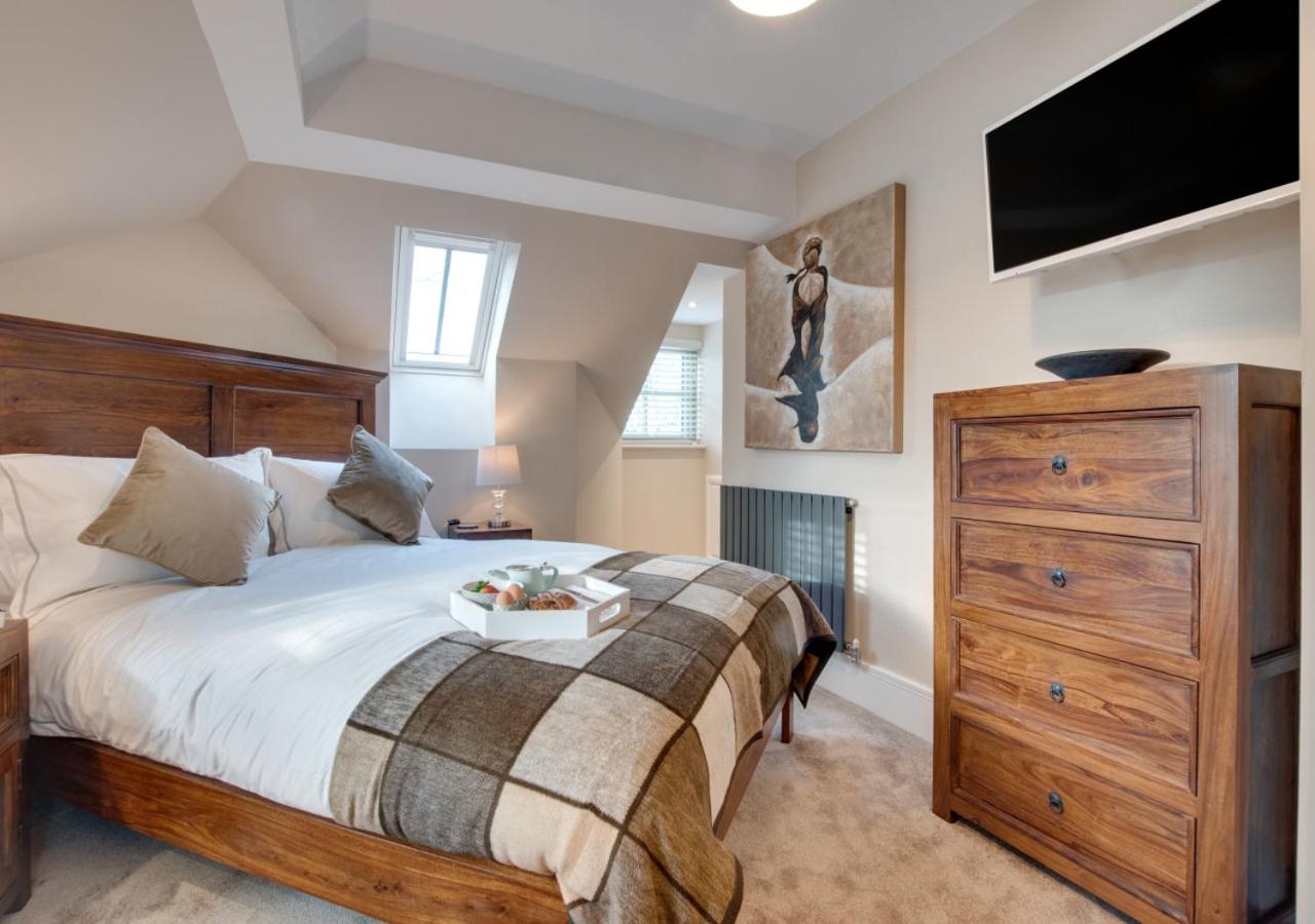 2 Bed in Whitby oc-w452