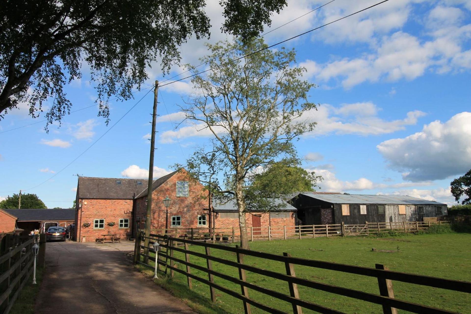 The Hoglets 3 by Together Travel - Luxury Cosy Cottage Retreat view 3