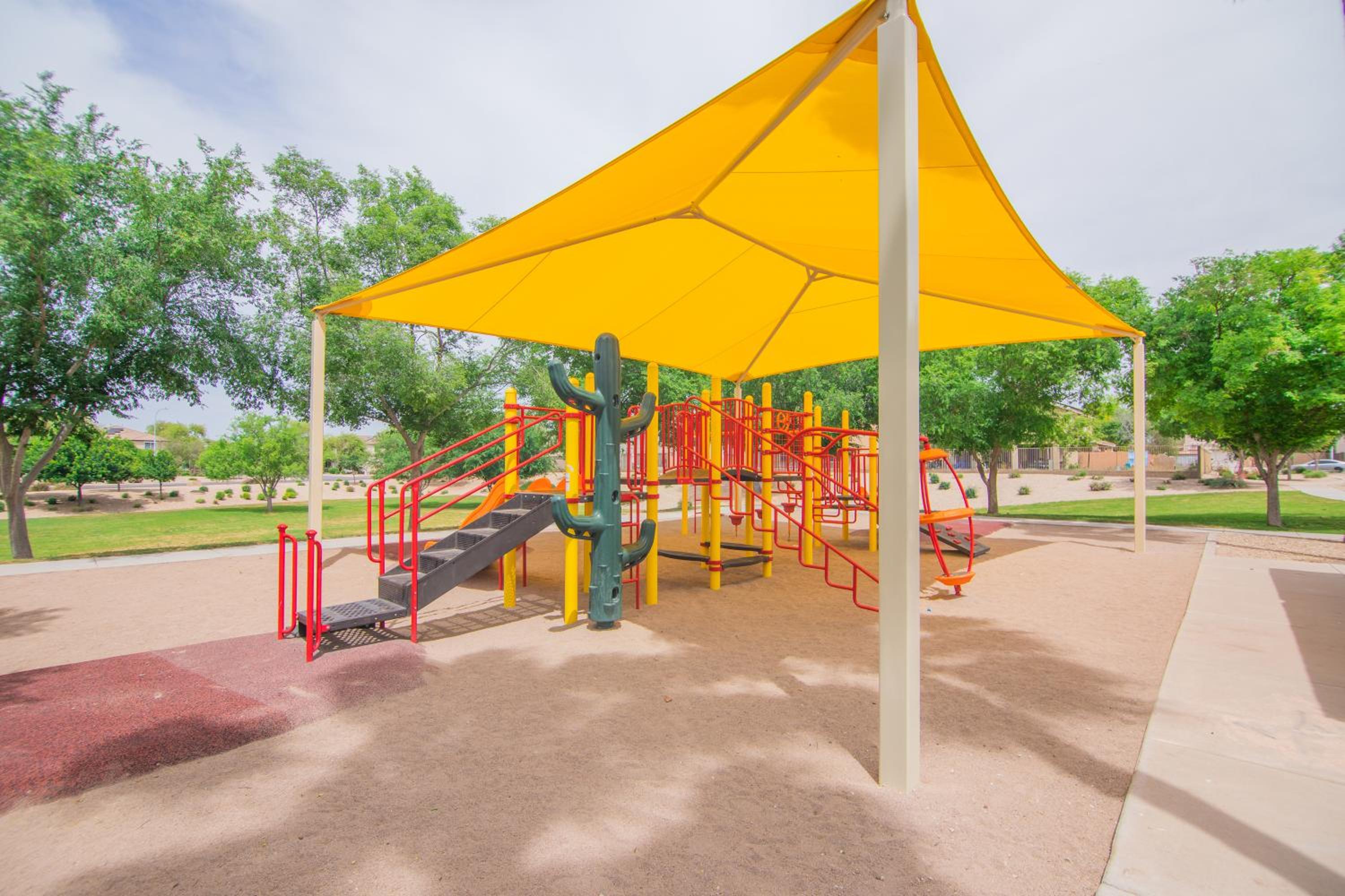 Stylish Home Phoenix - Low Rates NOW! view 2