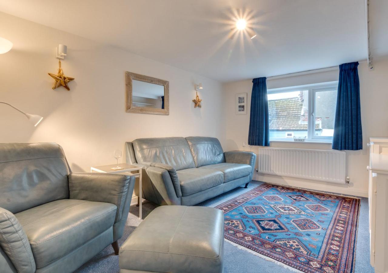 2 Bed in Whitby oc-w793