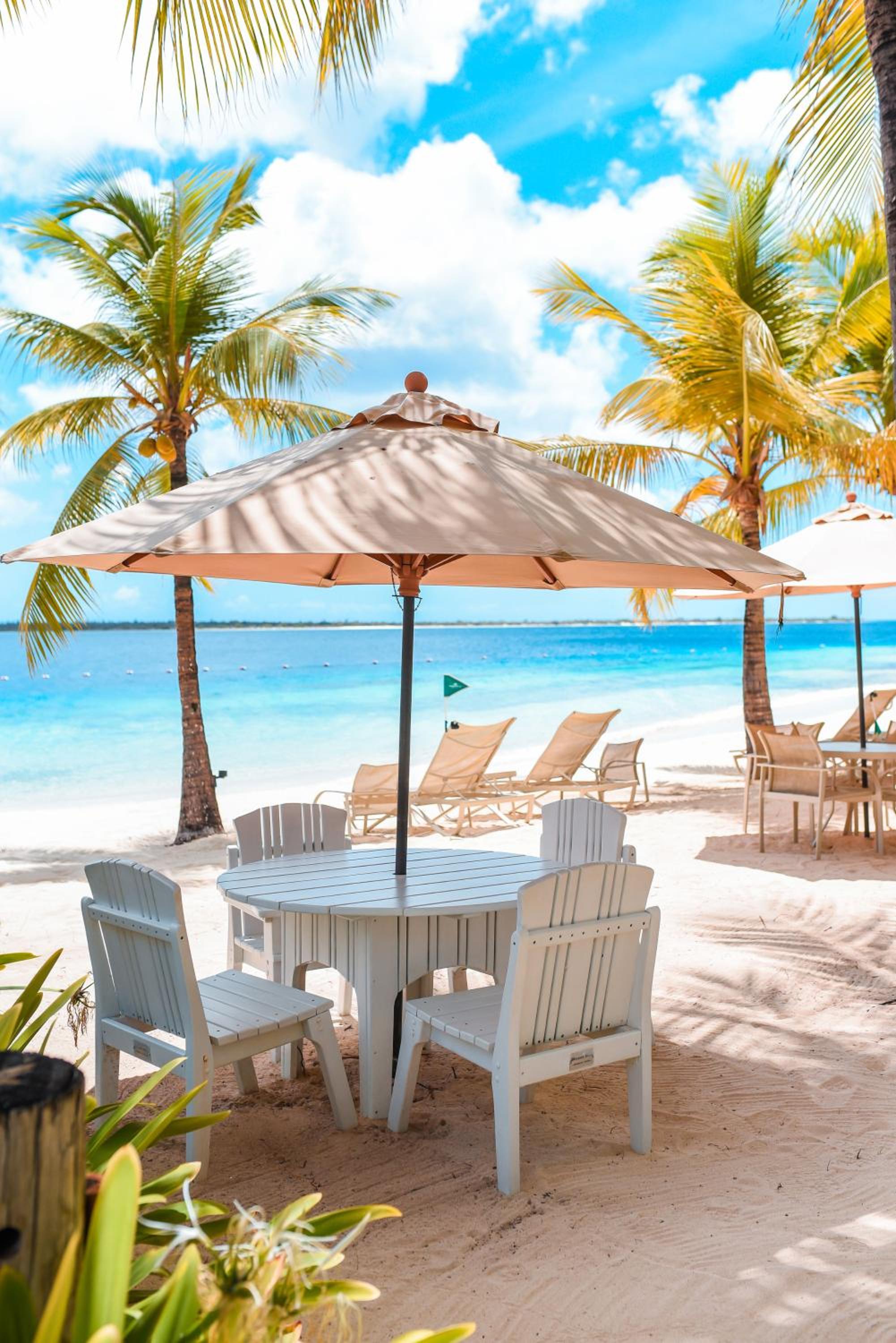 Harbour Village Beach Club