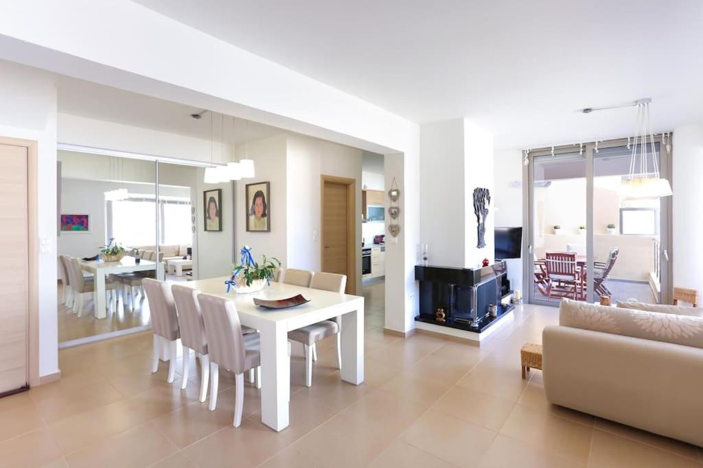 Armilides Luxury 3 bedroom maisonette view 4