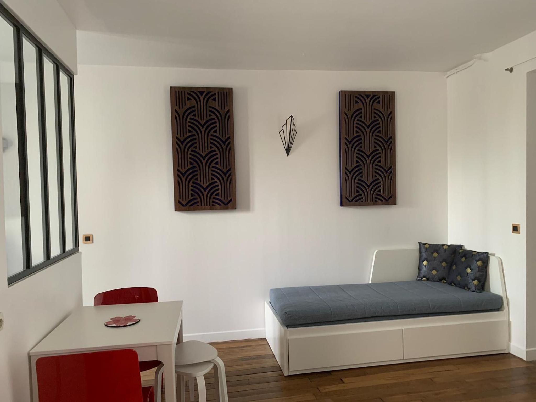 Studio perfect for 2 adults and 1 kid, and up to 2 kids - Jourdain 20e, 25mn to Louvre via line M11