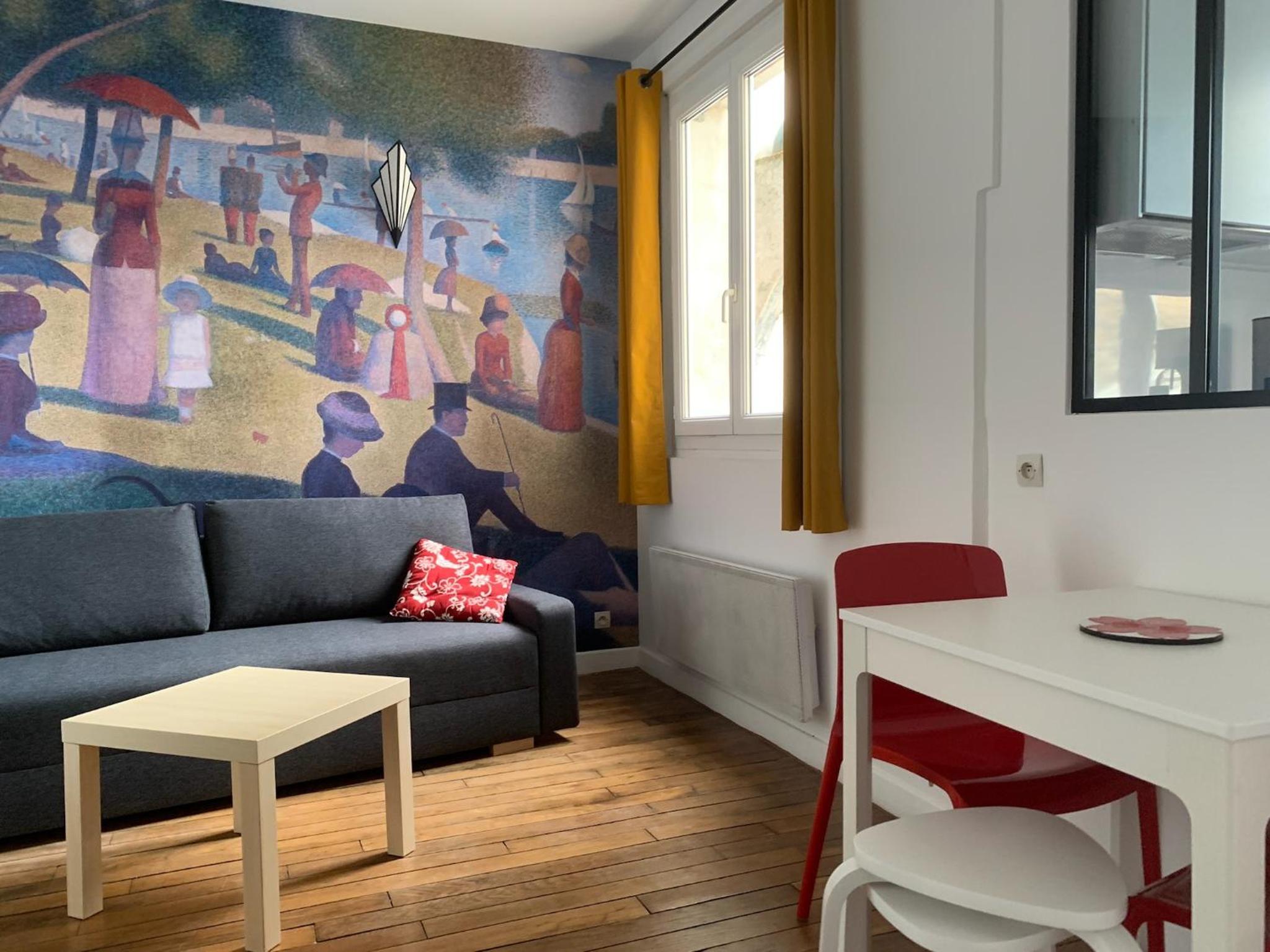 Studio perfect for 2 adults and 1 kid, and up to 2 kids - Jourdain 20e, 25mn to Louvre via line M11