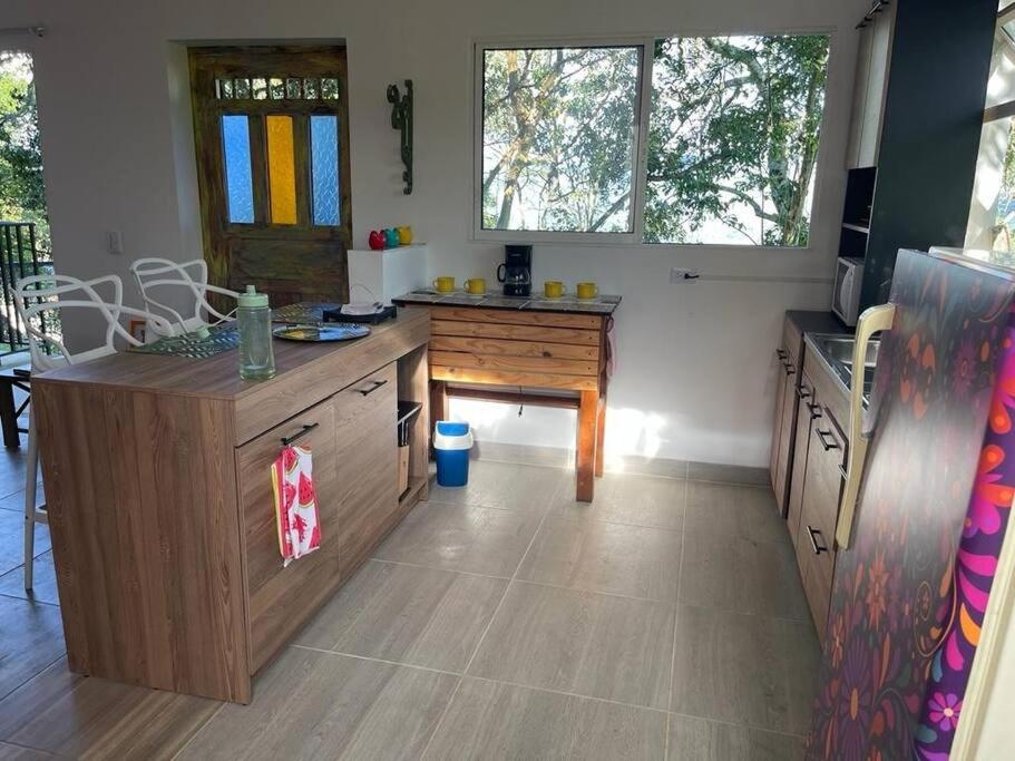 Romántico refugio en la montaña