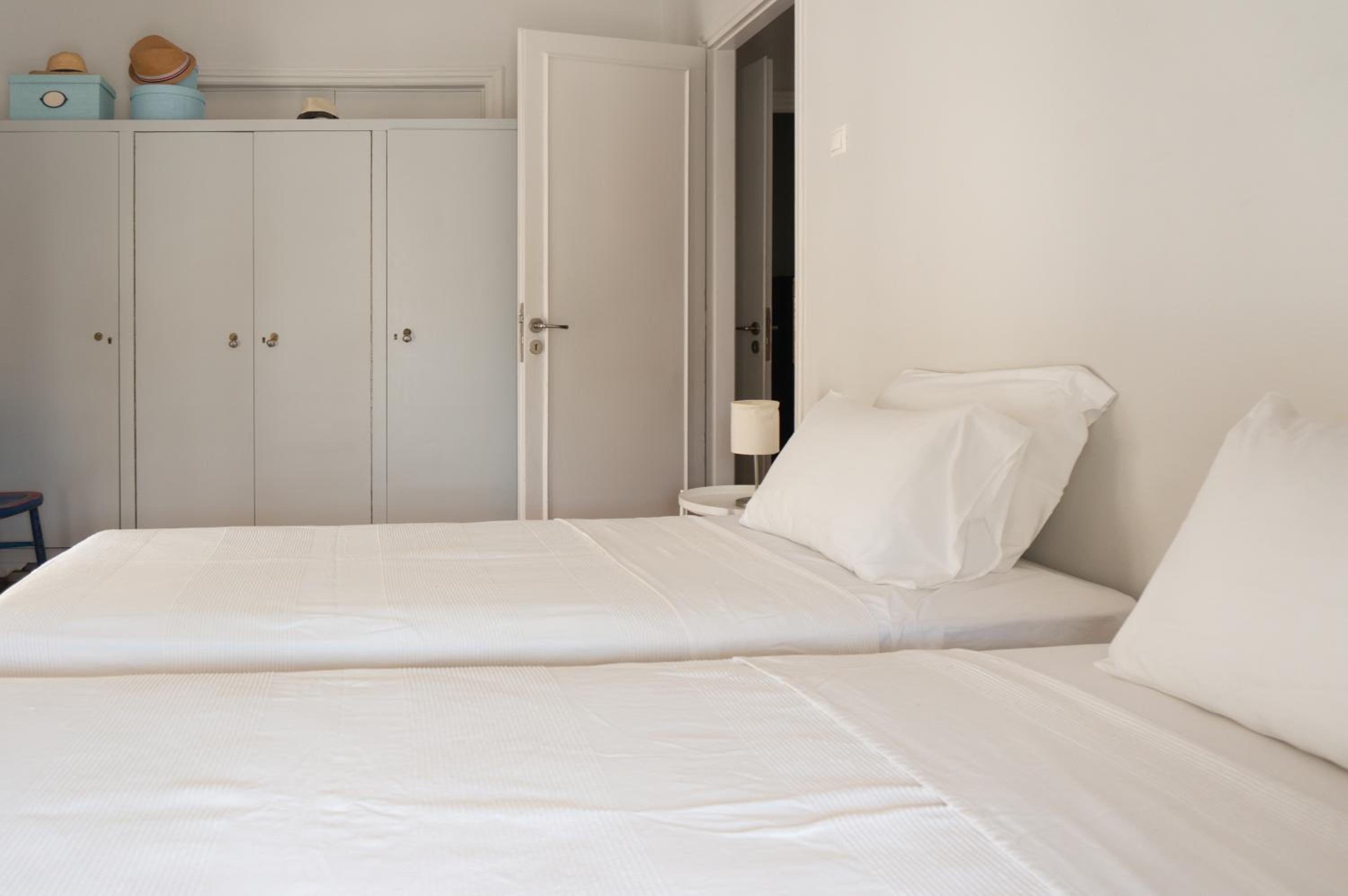 Acropolis Now! 2BR in central Athens