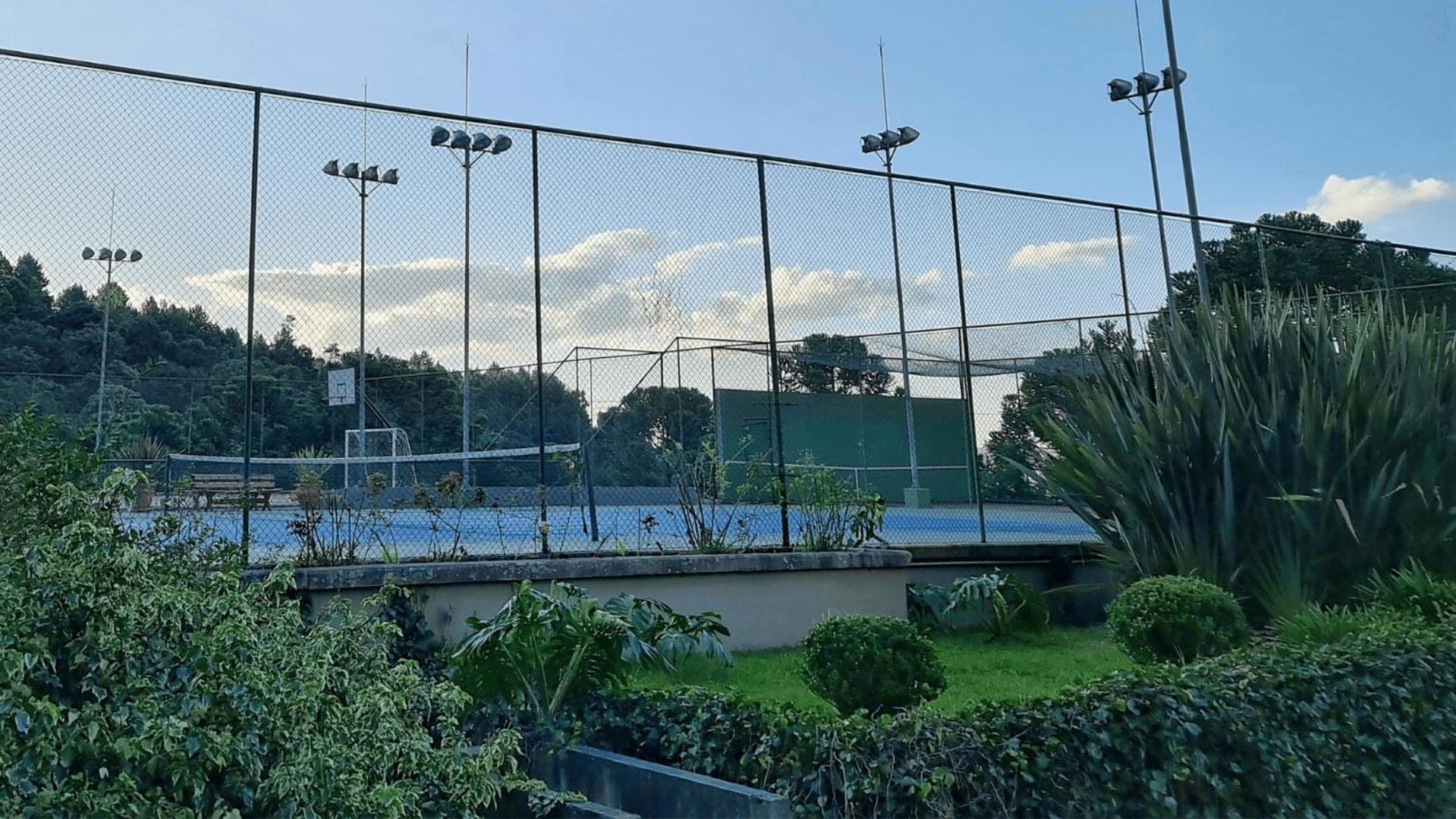 Dúplex Luxo com Piscina Aquecida, Lareira e Wifi