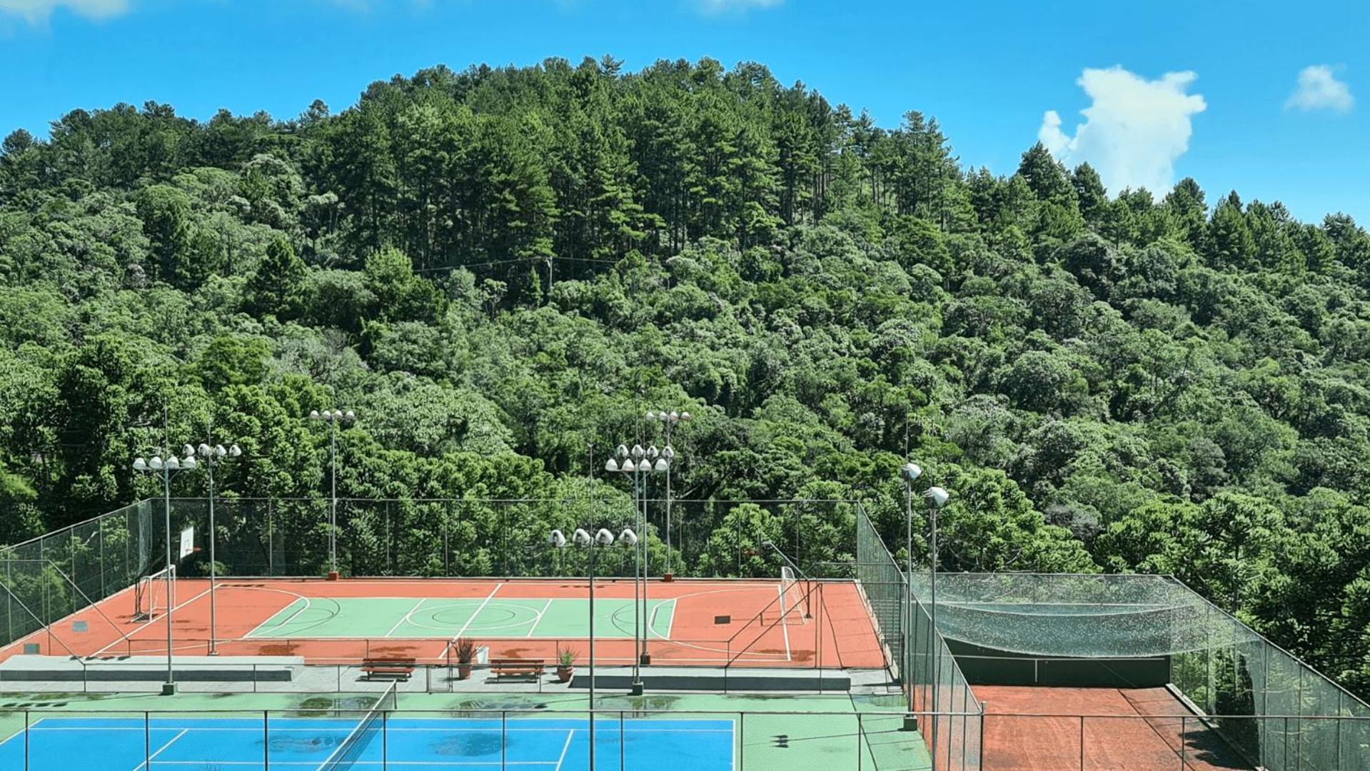Dúplex Luxo com Piscina Aquecida, Lareira e Wifi